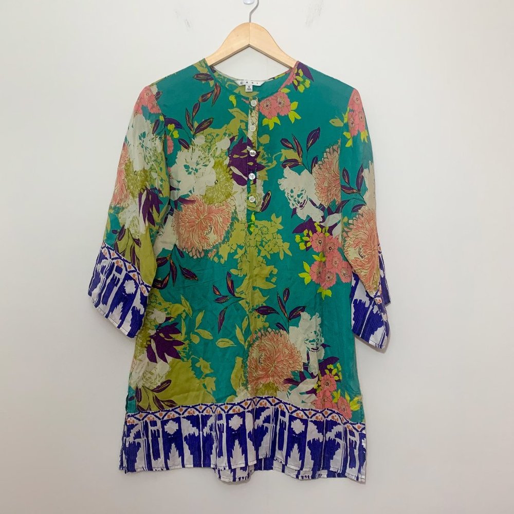 Cabi Blouse 100% Silk Teal Floral Detail 1/2 Button Down Tunic Shirt, Sz Small